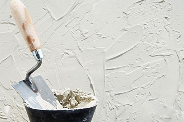 新房裝修膩?zhàn)尤绾喂蔚糜挚煊趾?？刮膩?zhàn)拥牟襟E和訣竅學(xué)一學(xué)！