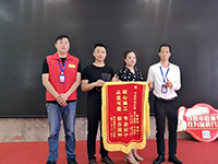 今日最佳服務(wù) | 陶女士敘說與中庭的故事，凌晨十二點的風(fēng)景與你共賞