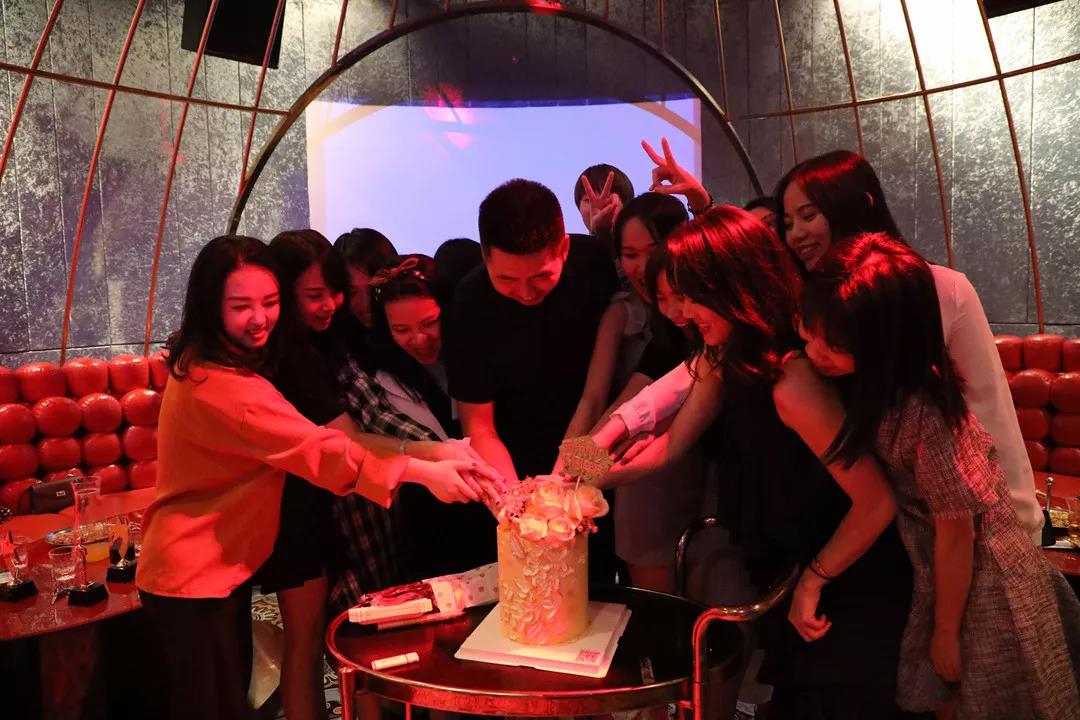 中庭網(wǎng)絡(luò)部三周年丨夢之隊(duì)，此情待續(xù)