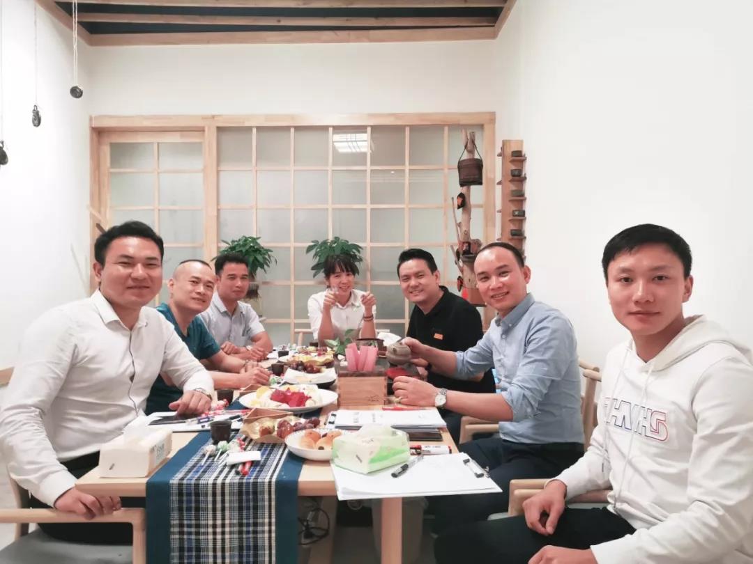 工程、材料中心管理層&ldquo;裸心會(huì)&rdquo;丨茶短情長，一場來自心靈的對話！