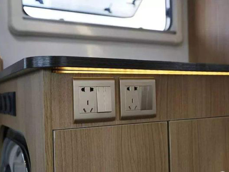 裝修一定要在這八處裝插座，不然三年后必后悔！