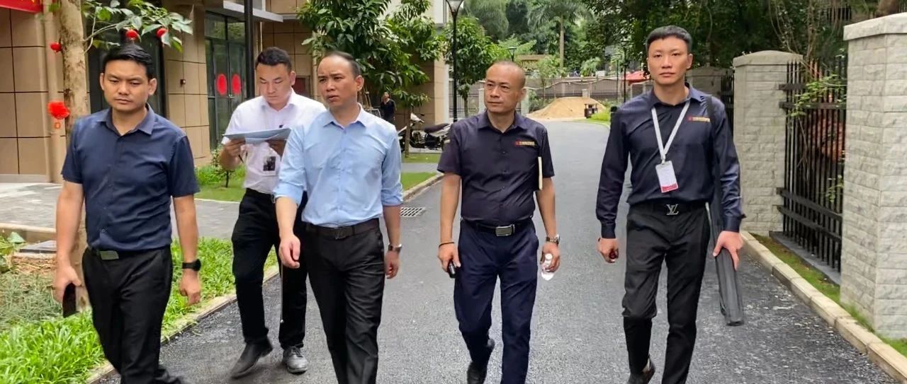 工程質(zhì)量管理中心工地巡檢集結(jié)號(hào)，堅(jiān)持便是風(fēng)雨無阻！